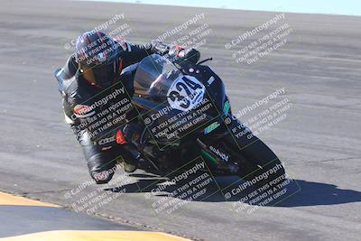 media/Dec-10-2023-SoCal Trackdays (Sun) [[0ce70f5433]]/Bowl (1020am)/